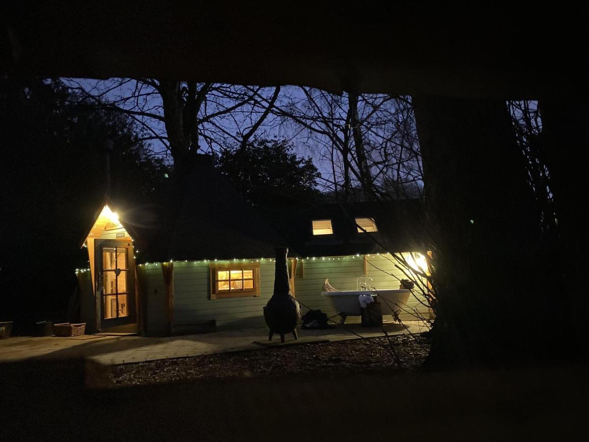 Cozy Carluke Lodge Retreat Εξωτερικό φωτογραφία